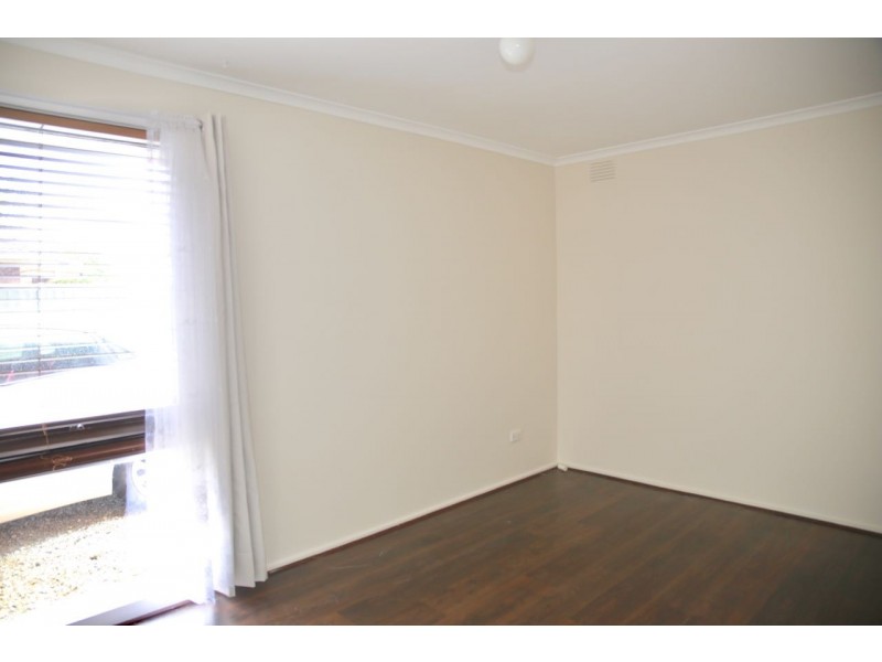 14 Arleon Crescent, Cranbourne VIC 3977