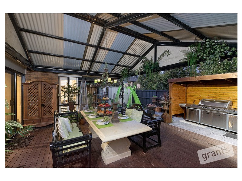 22 Beauford Avenue, Narre Warren South VIC 3805