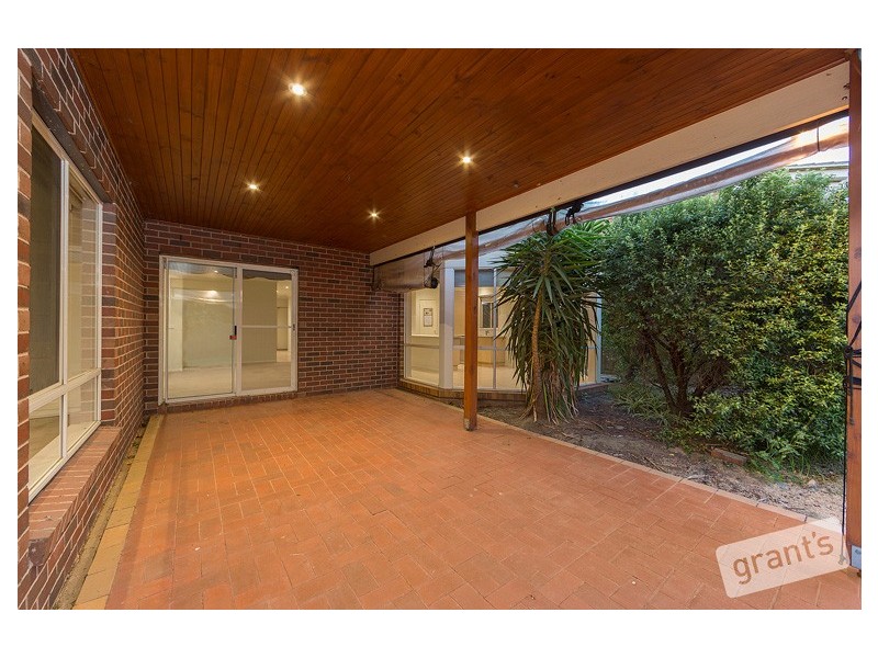 71 Ward Road, Berwick VIC 3806