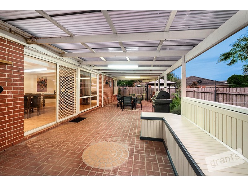 18 Ardenne Court, Narre Warren South VIC 3805