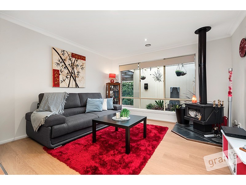 18 Ardenne Court, Narre Warren South VIC 3805