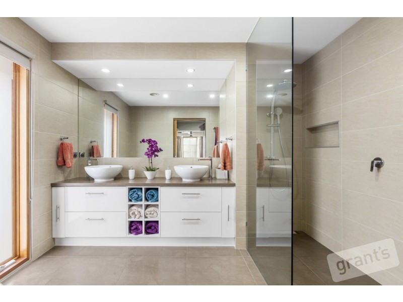 23 Godwin Avenue, Narre Warren VIC 3805