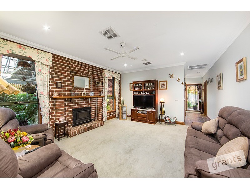 4 Apsley Terrace, Berwick VIC 3806