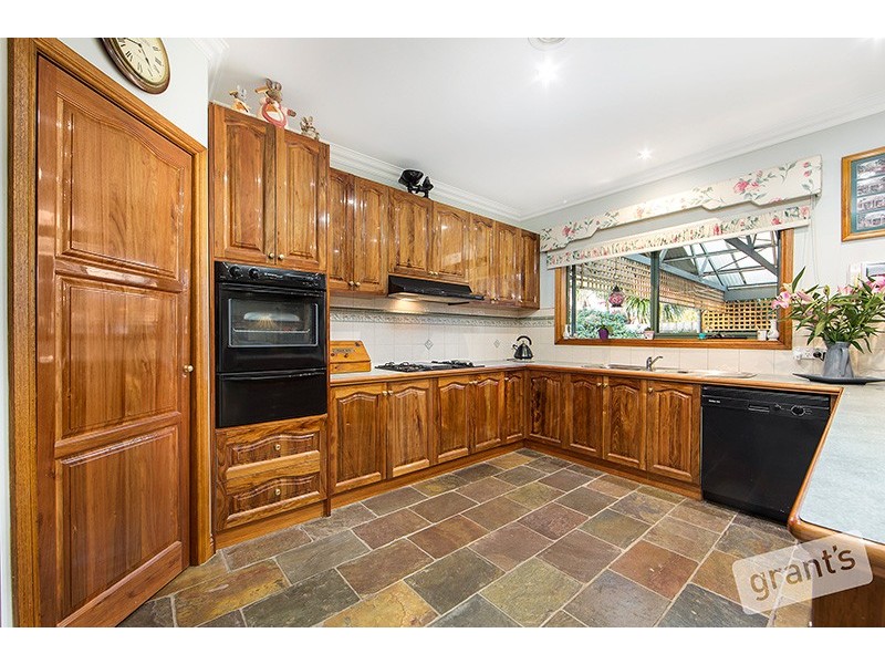 4 Apsley Terrace, Berwick VIC 3806