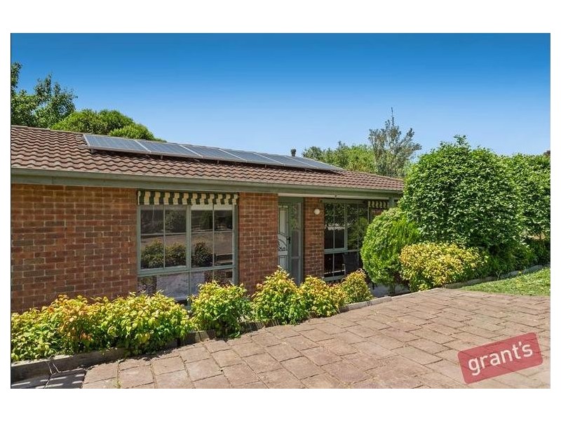 8 Lantana Drive, Narre Warren VIC 3805