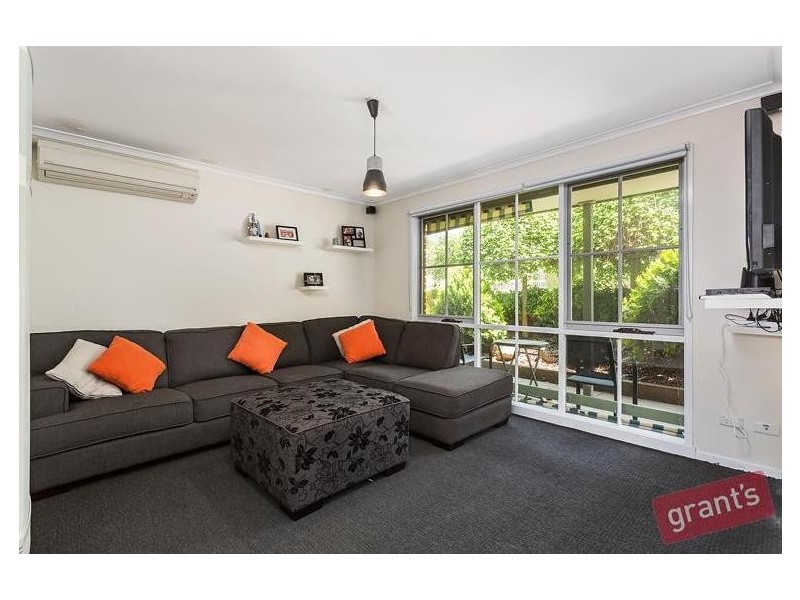 8 Lantana Drive, Narre Warren VIC 3805