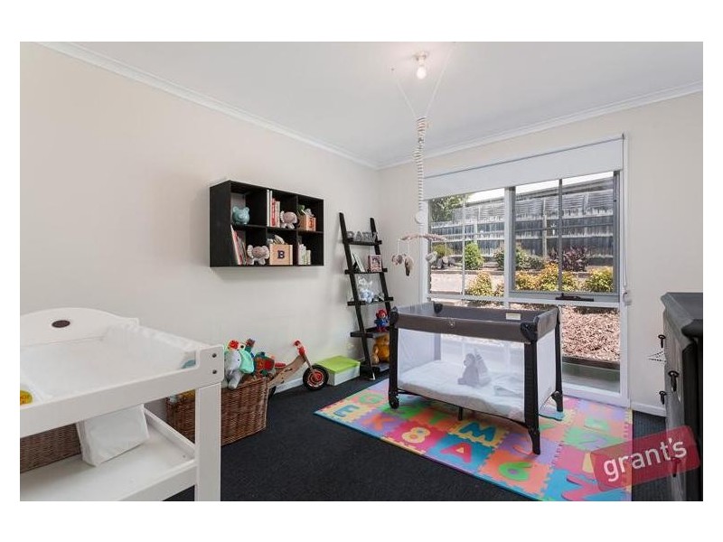 8 Lantana Drive, Narre Warren VIC 3805