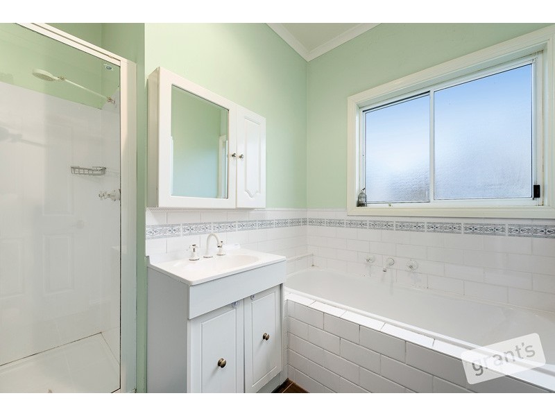 20 Forrest Drive, Nyora VIC 3987