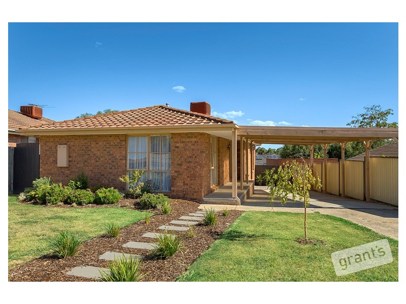 28 Barondi Avenue, Narre Warren VIC 3805