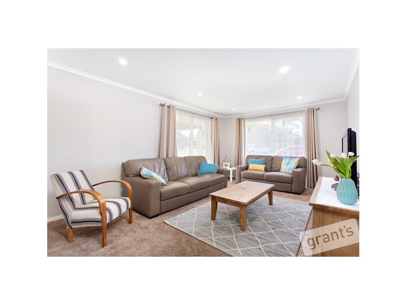 28 Barondi Avenue, Narre Warren VIC 3805