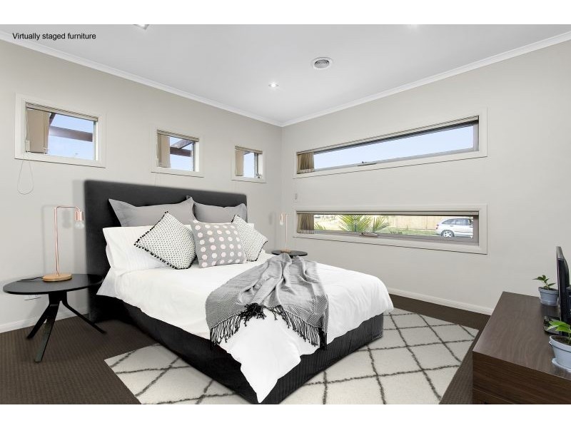 2 Chedword Road, Cranbourne North VIC 3977