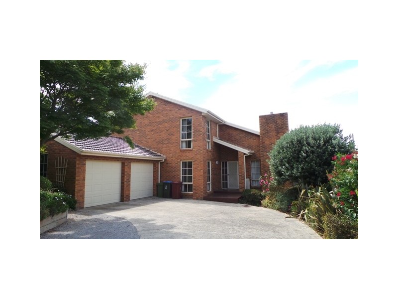 31 Outlook Drive, Berwick VIC 3806