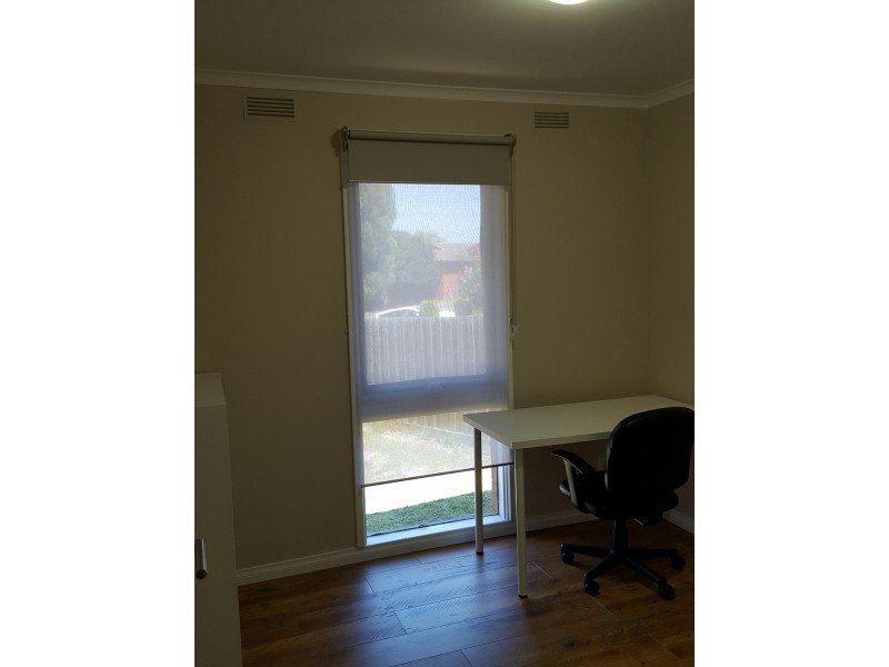 11 Cormorant Close, Endeavour Hills VIC 3802