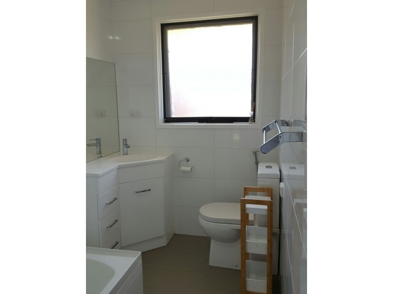 11 Cormorant Close, Endeavour Hills VIC 3802