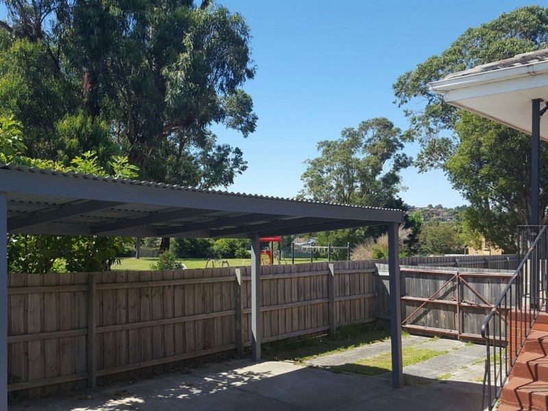 11 Cormorant Close, Endeavour Hills VIC 3802