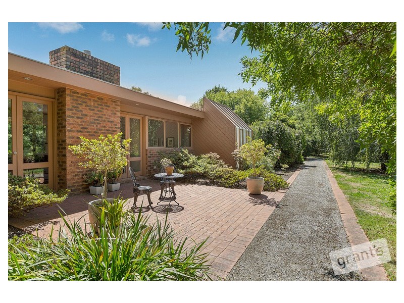 6 Legerwood Road, Narre Warren North VIC 3804