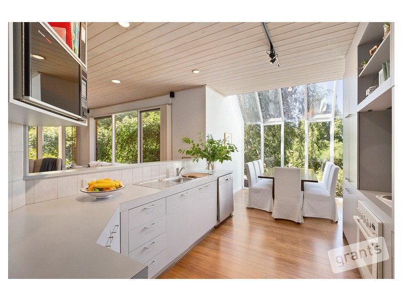 6 Legerwood Road, Narre Warren North VIC 3804