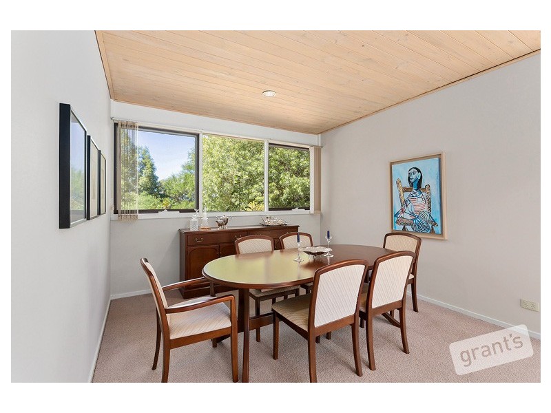 6 Legerwood Road, Narre Warren North VIC 3804