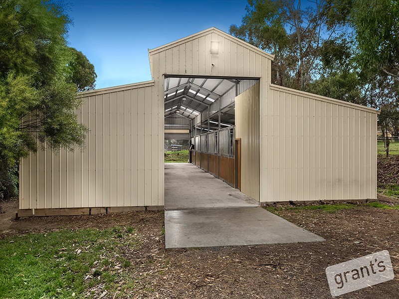10 Mount Grandview Road, Pearcedale VIC 3912