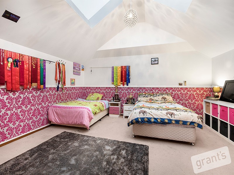 10 Mount Grandview Road, Pearcedale VIC 3912