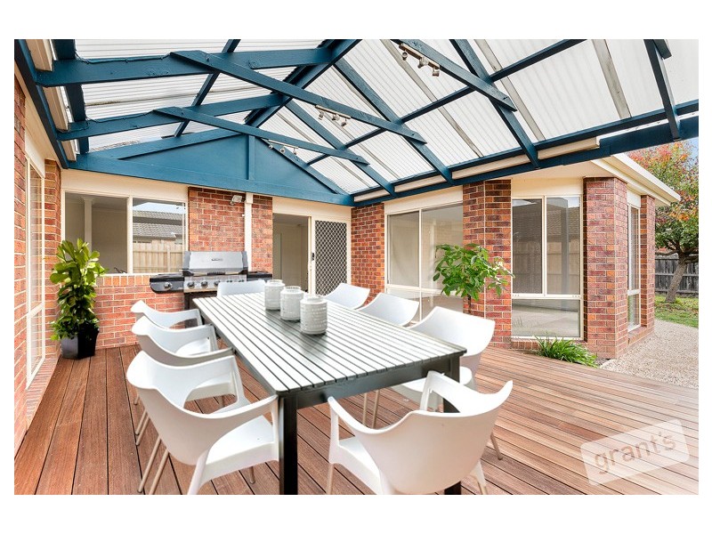 5 Kinsale View, Berwick VIC 3806