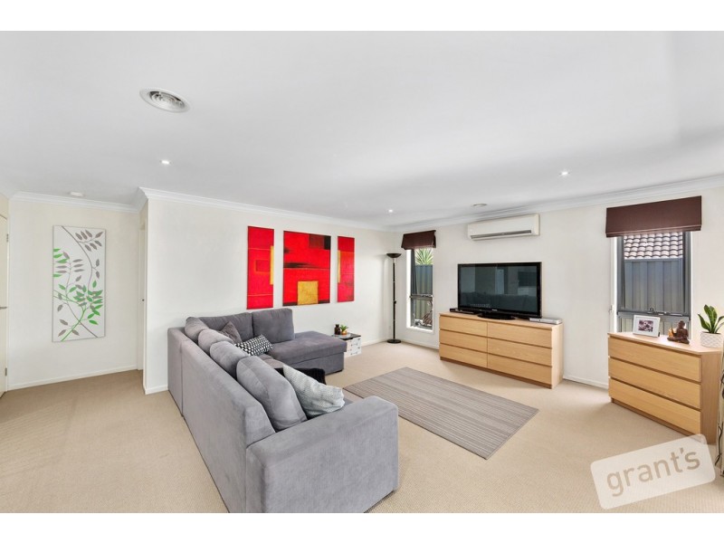 82 Meridian Circuit, Berwick VIC 3806