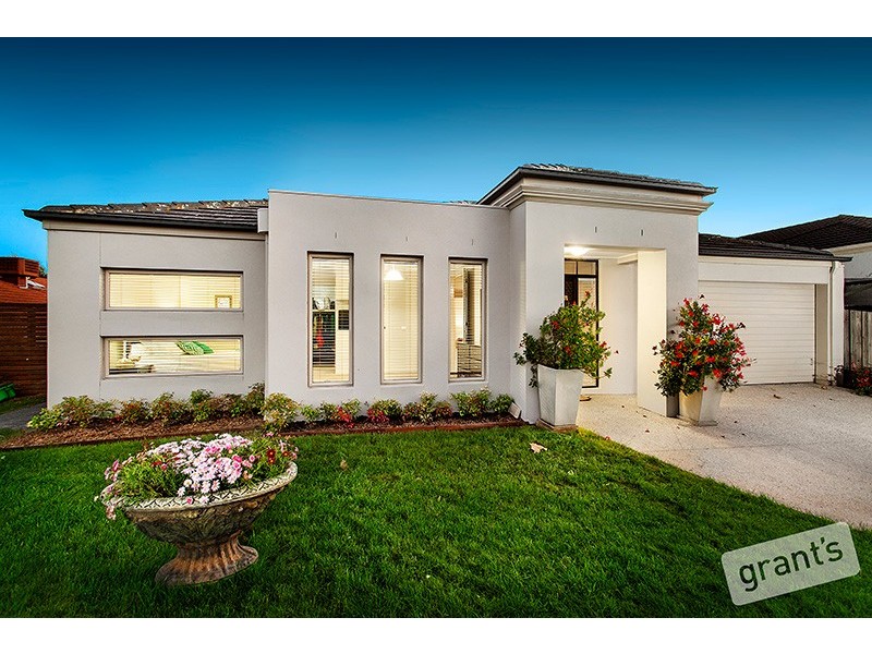 65 Scenic Drive, Beaconsfield VIC 3807