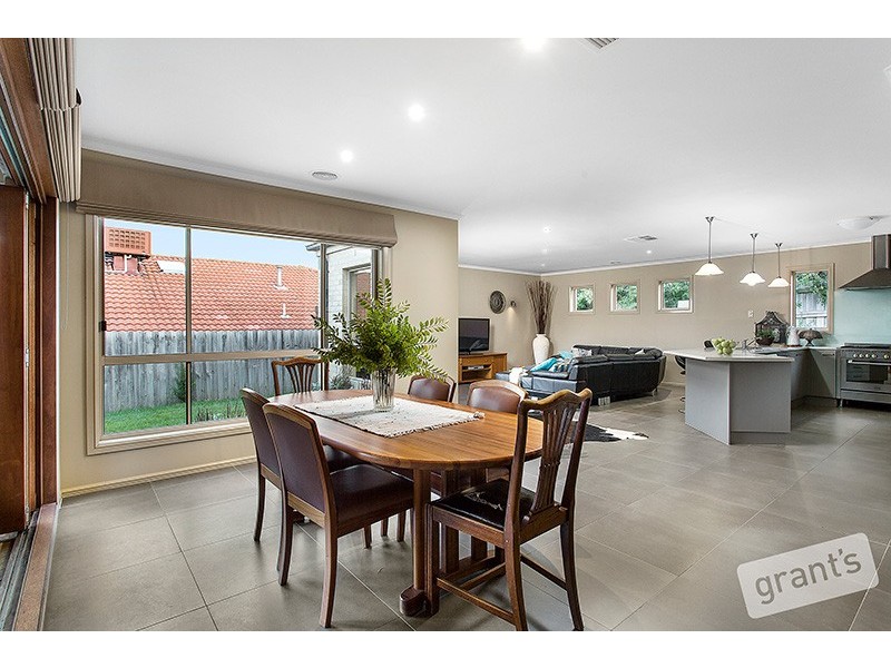 65 Scenic Drive, Beaconsfield VIC 3807