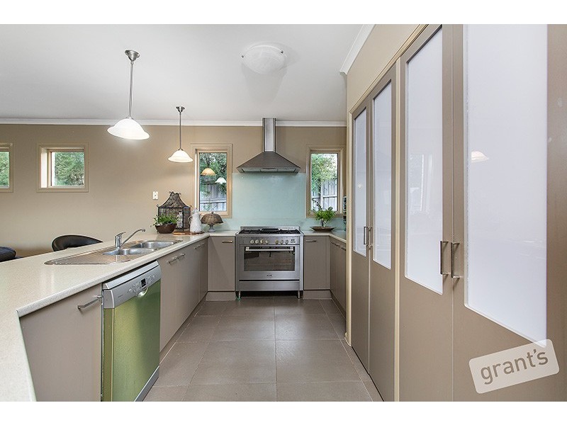 65 Scenic Drive, Beaconsfield VIC 3807