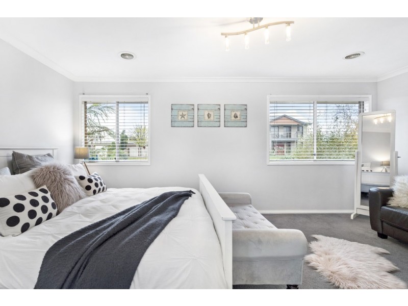 58 Scenic Drive, Beaconsfield VIC 3807