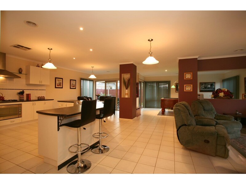 5 View Park Circuit, Narre Warren South VIC 3805