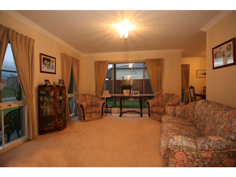 5 View Park Circuit, Narre Warren South VIC 3805