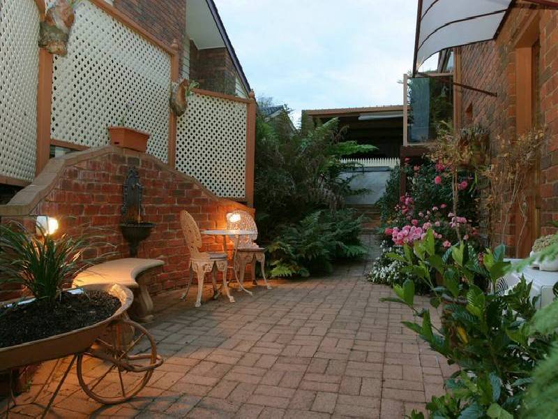 7 Harley Court, Berwick VIC 3806