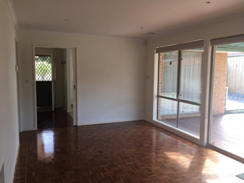 43 Amber Crescent, Narre Warren VIC 3805