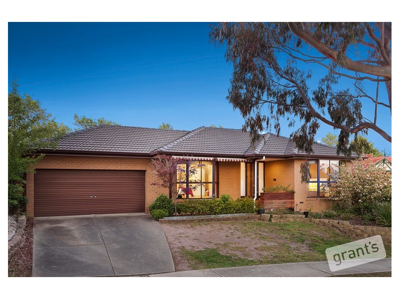 4 Stringybark Court, Berwick VIC 3806