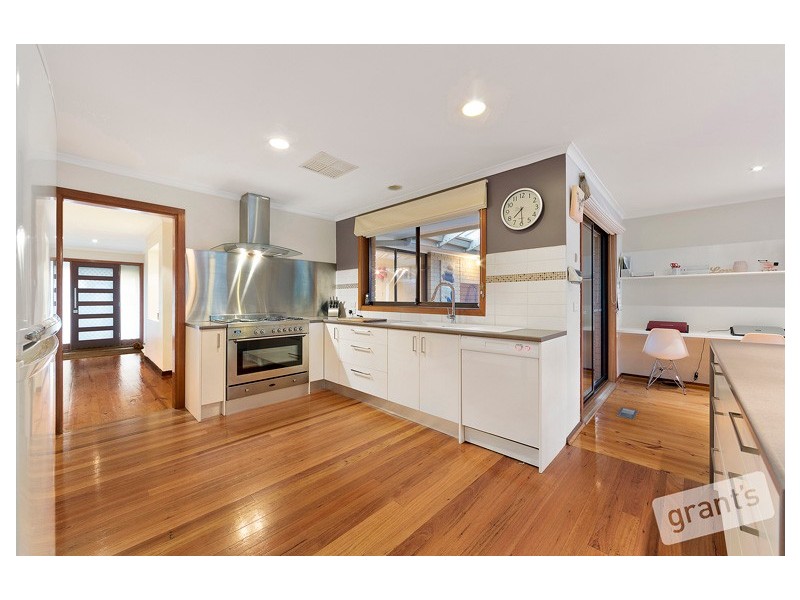 4 Stringybark Court, Berwick VIC 3806