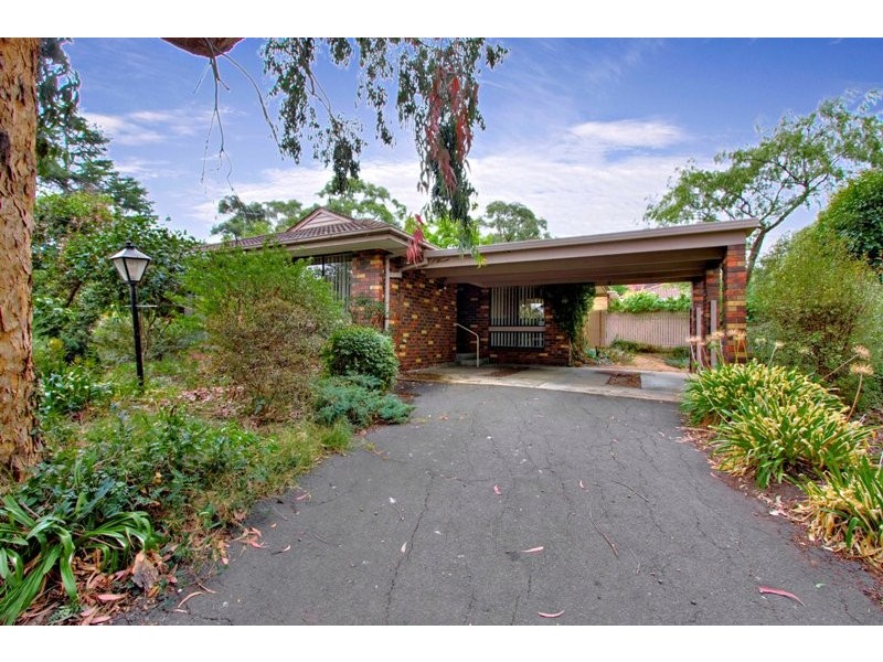 2 Shute Avenue, Berwick VIC 3806