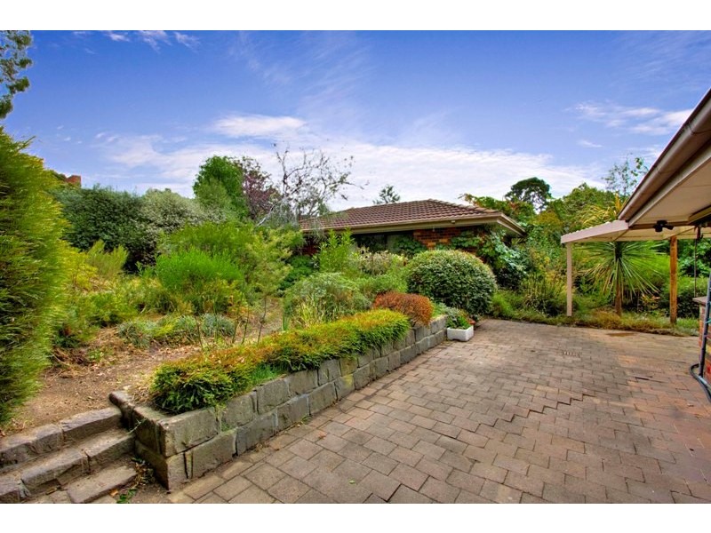 2 Shute Avenue, Berwick VIC 3806