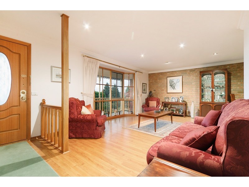 1 Werona Court, Berwick VIC 3806