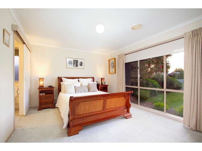 13 Willunga Court, Berwick VIC 3806