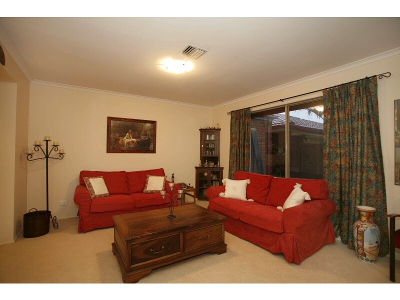 3 Viewbank Rise, Beaconsfield VIC 3807