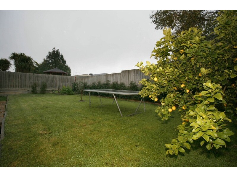 3 Viewbank Rise, Beaconsfield VIC 3807