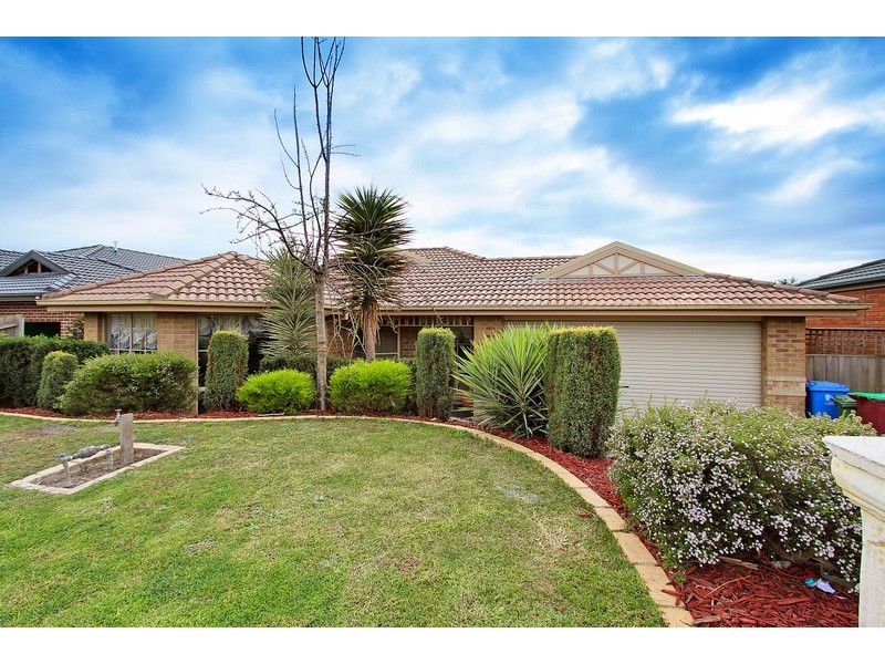 39 Albrecht Avenue, Berwick VIC 3806