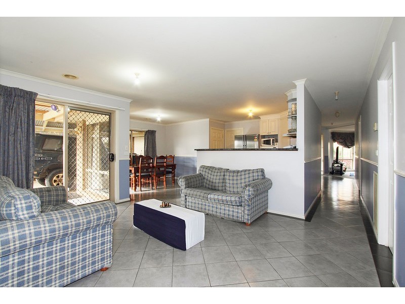 39 Albrecht Avenue, Berwick VIC 3806