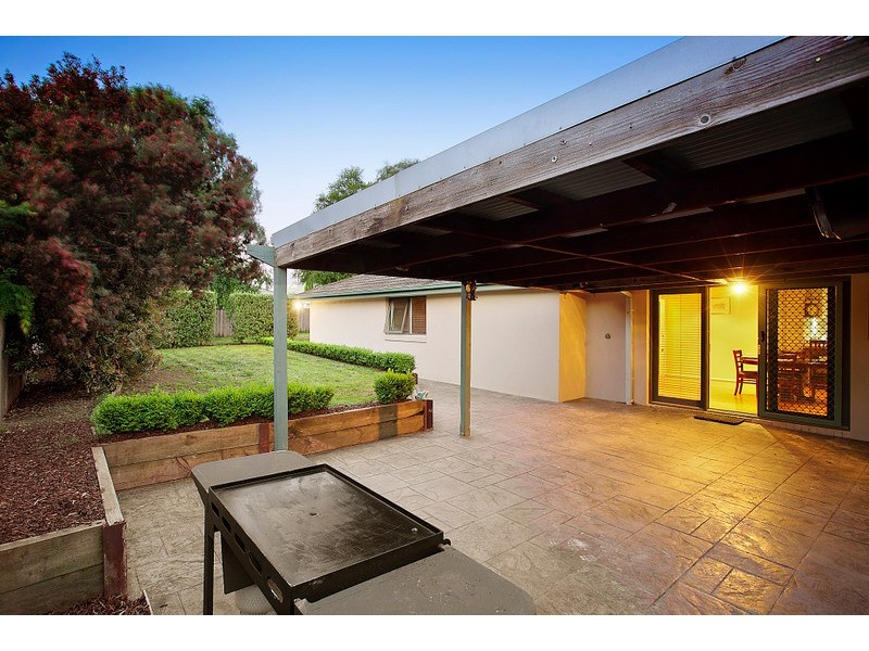 28 Coowarra Way, Berwick VIC 3806