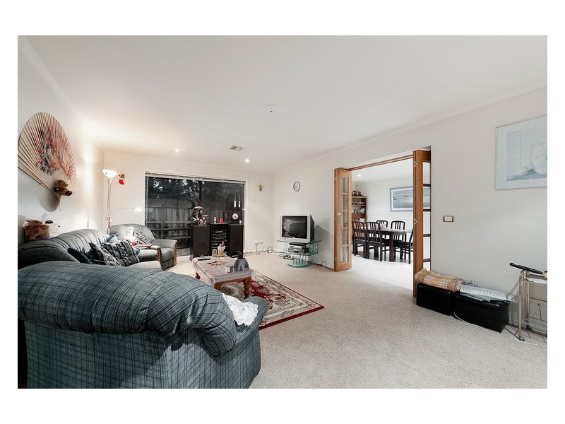 4 Crabill Walk, Narre Warren South VIC 3805