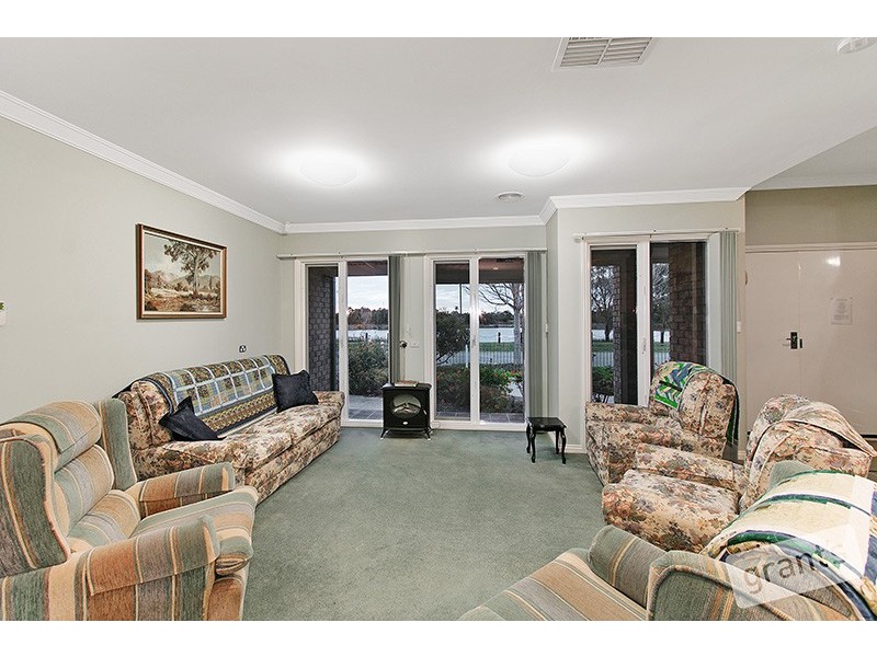 30 Moondarra Drive, Berwick VIC 3806