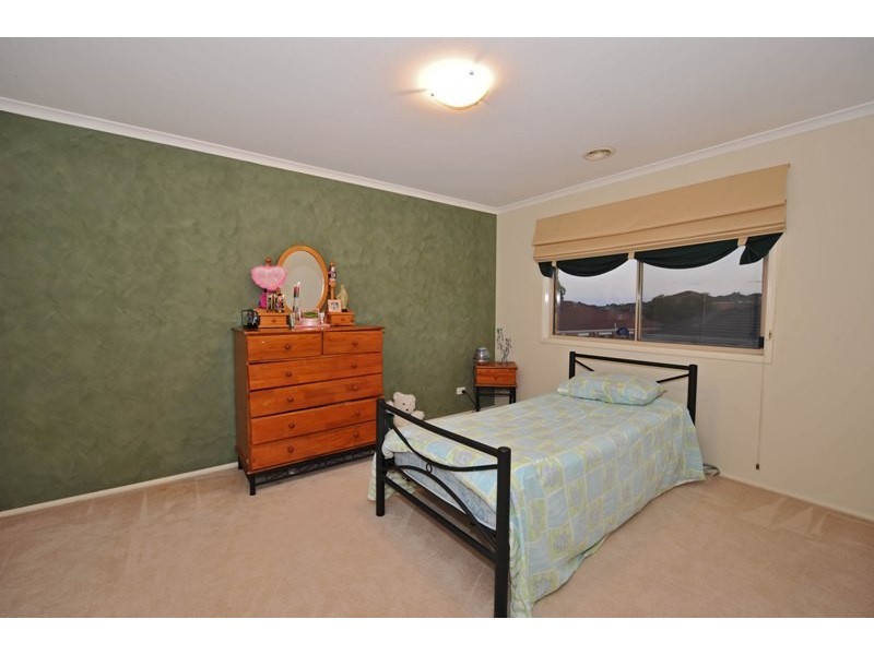 19 Sycamore Court, Narre Warren South VIC 3805