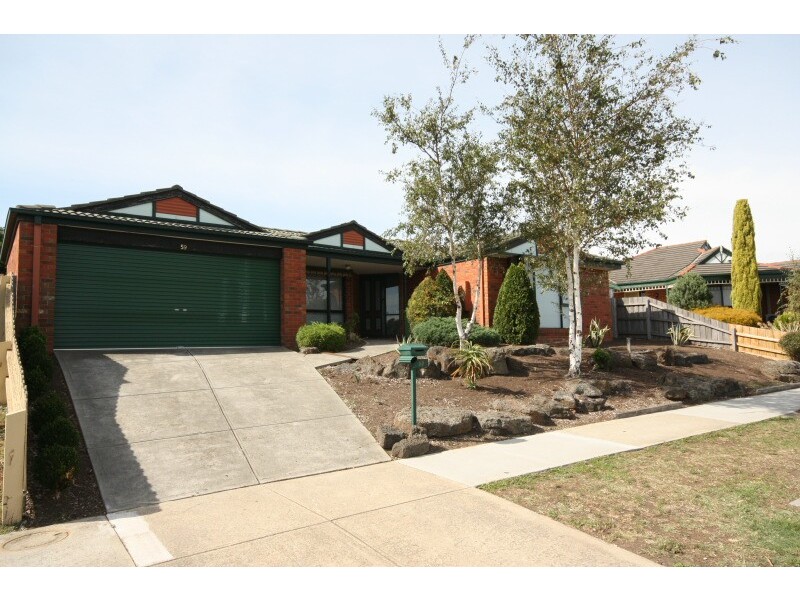 59 Bemersyde Drive, Berwick VIC 3806