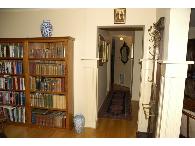 17 Deakin Court, Berwick VIC 3806